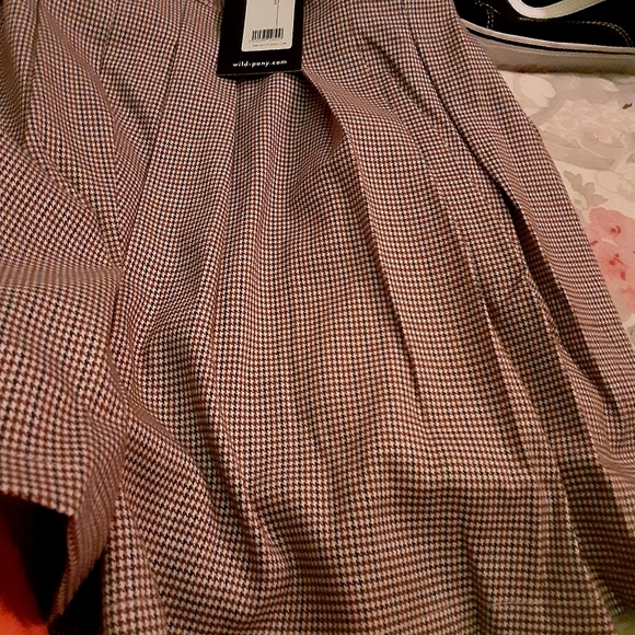 Clothing - Picture 2 of 2